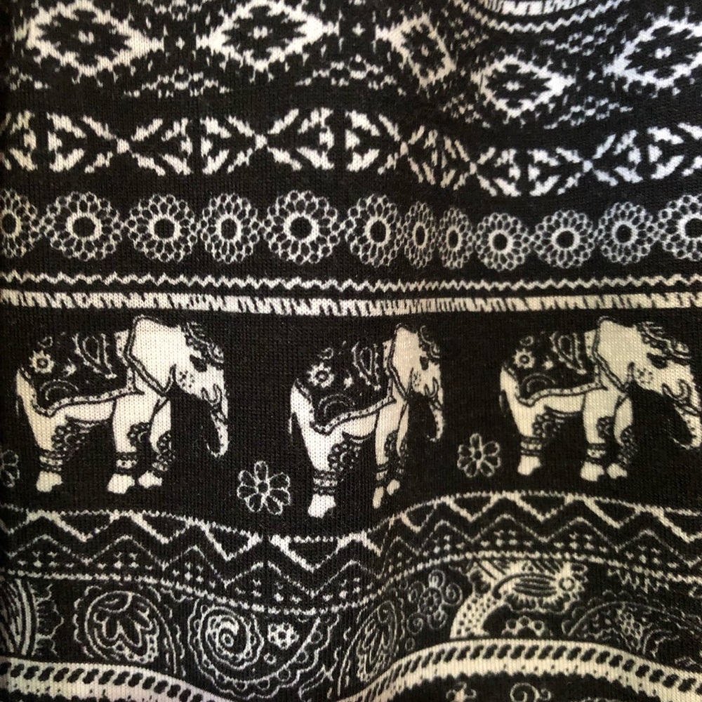 No Boundaries Elephant Print Halter Dress Size Large - Picture 3 of 4